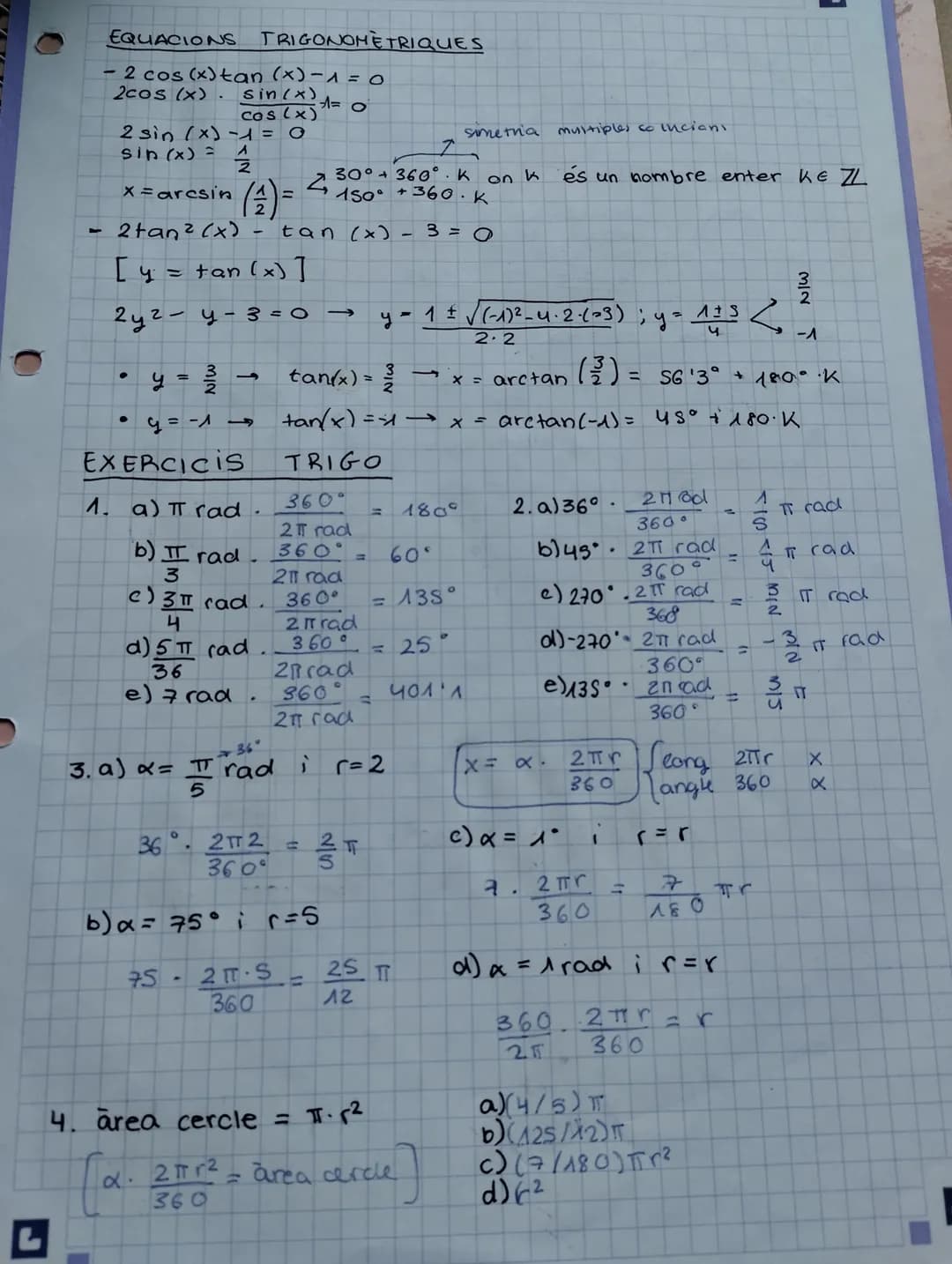 TRIGONOMETRIA
Propietat
l'equació d'una
circunderência de
centre (a, b) i radi
ds:
(x-a)² + (y-b) ² = r²
Aquesta té centre (0, 0) i radi 1. 