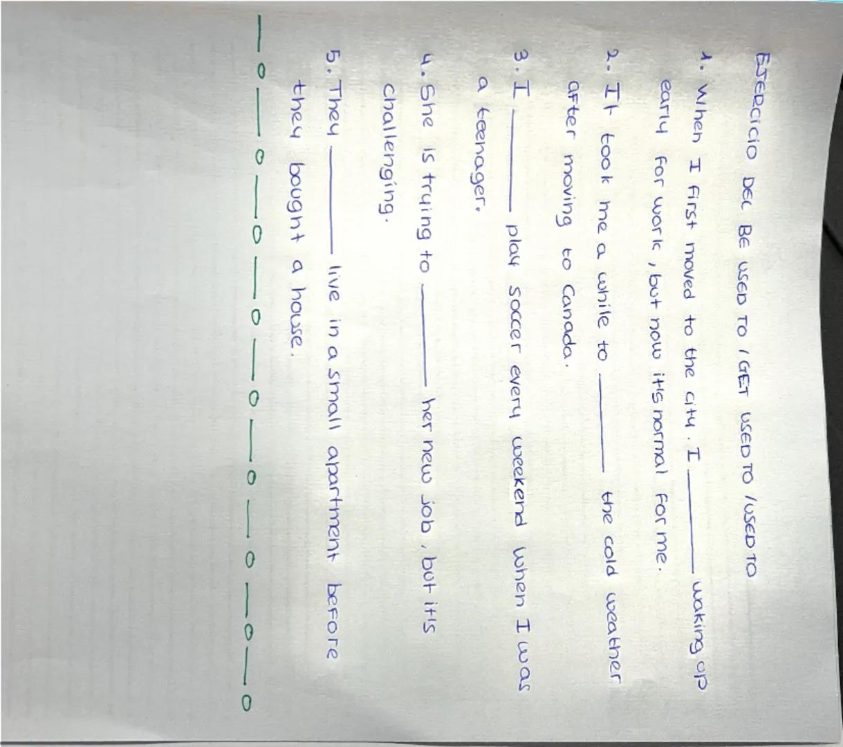 --- OCR Start ---
USE TO GET USED TO / BE USED TO
GET USED TO
Se utiliza para hablar del proceso de acostumbrarse a algo nuevo.
PASA DE NO E
