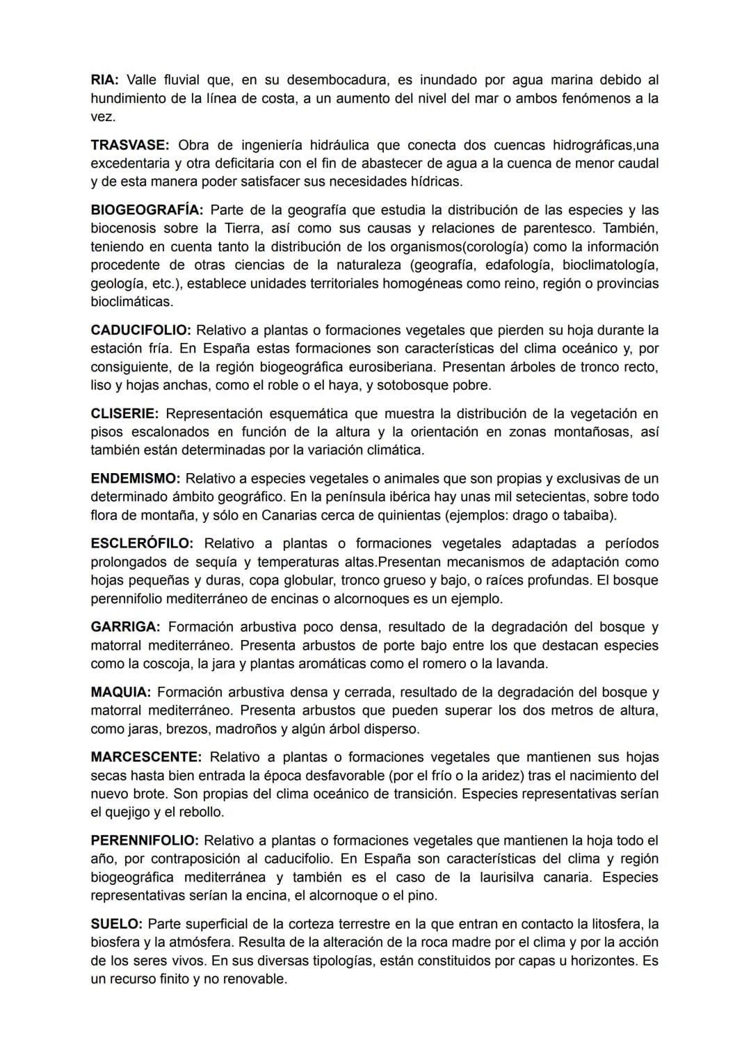 DEFINICIONES TEMA 0
PARALELOS: Circunferencia imaginaria paralela al Ecuador cuyo perímetro se reduce
hacia los polos. Son la referencia par