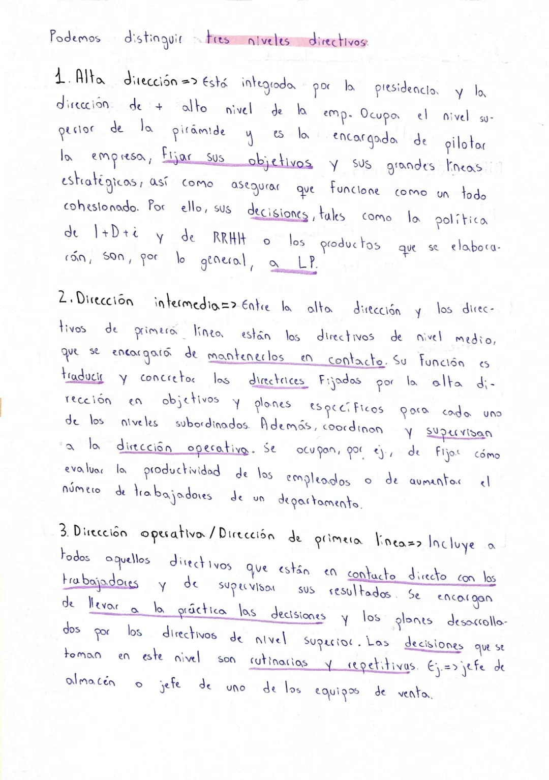 
<p>En una empresa, la alta dirección que es el nivel estratégico, se encarga de fijar los objetivos estratégicos de la empresa y asegurarse
