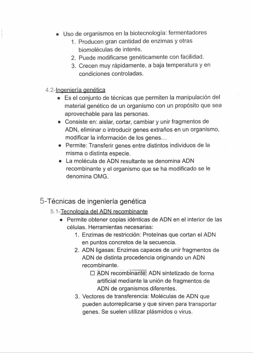 TEMA 4: LA INFORMACIÓN Y LA MANIPULACIÓN
GENÉTICA
1-Los ácidos nucleicos.
Son moléculas, llamadas polinucleótidos, formadas por largas
caden