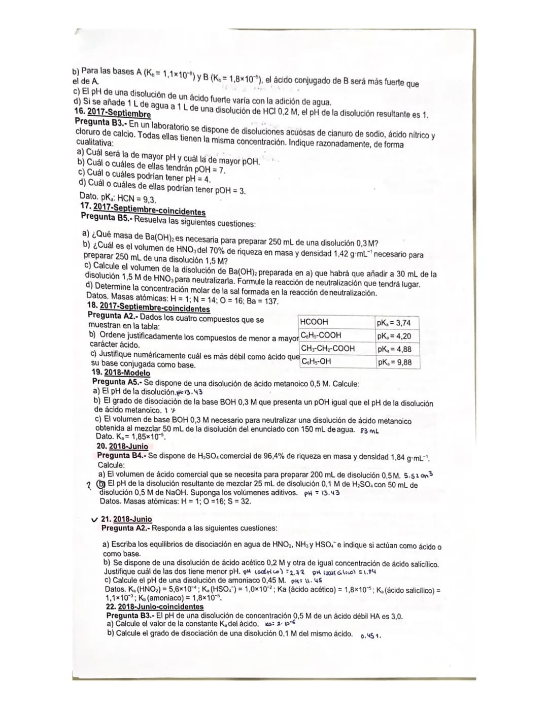 EJERCICIOS ÁCIDO-BASE
✓1. 2015-Modelo
Pregunta B4.- Se tiene 1 L de disolución de hidróxido de sodio cuyo pH es 13.
a) Calcule la cantidad (