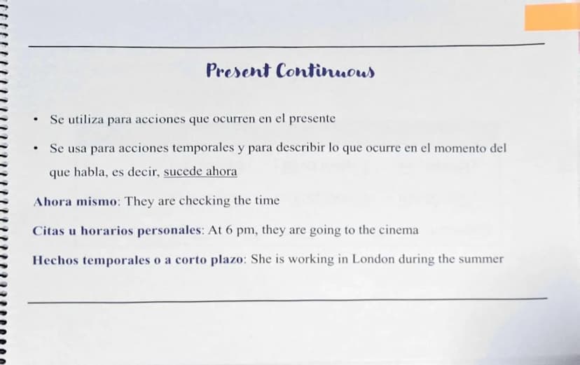 Present Simple
• Se utiliza para acciones que ocurren en el presente
• Se usa para describir acontecimientos diarios, hechos, o para narrar 