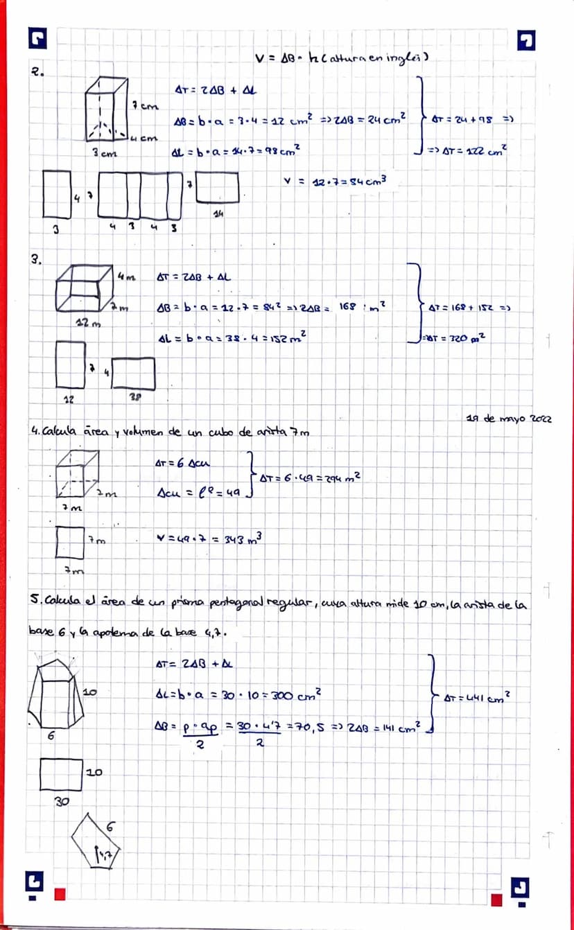 A
(
D)
4
TEMAS 12 y 13
1. Calcula el area
12 m
(1₁
7dm
12 m
7m
O
10 dm
Areas y vokuanzone che cerpes.
geomedbiciess
A = lil
=
2
4 = 12 = 144