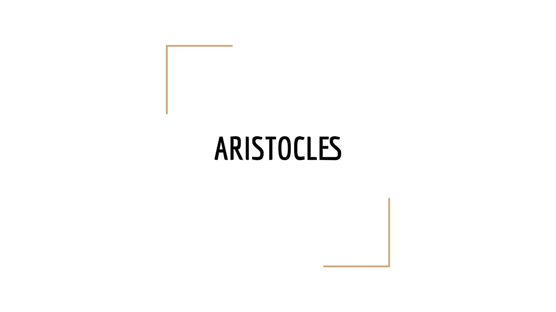 ARISTOCLES ÍNDICE
BIOGRAFÍA
ONTOLOGÍA
MITO DE LA CAVERNA
ESTADO PLATÓNICO BIOGRAFÍA
Aristocles más conocido como Platón nació entre los años