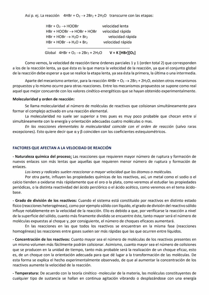 CINÉTICA QUÍMICA
En termoquímica estudiamos como determinar si una reacción era o no espontánea, pero no
hablamos de con qué velocidad se pr