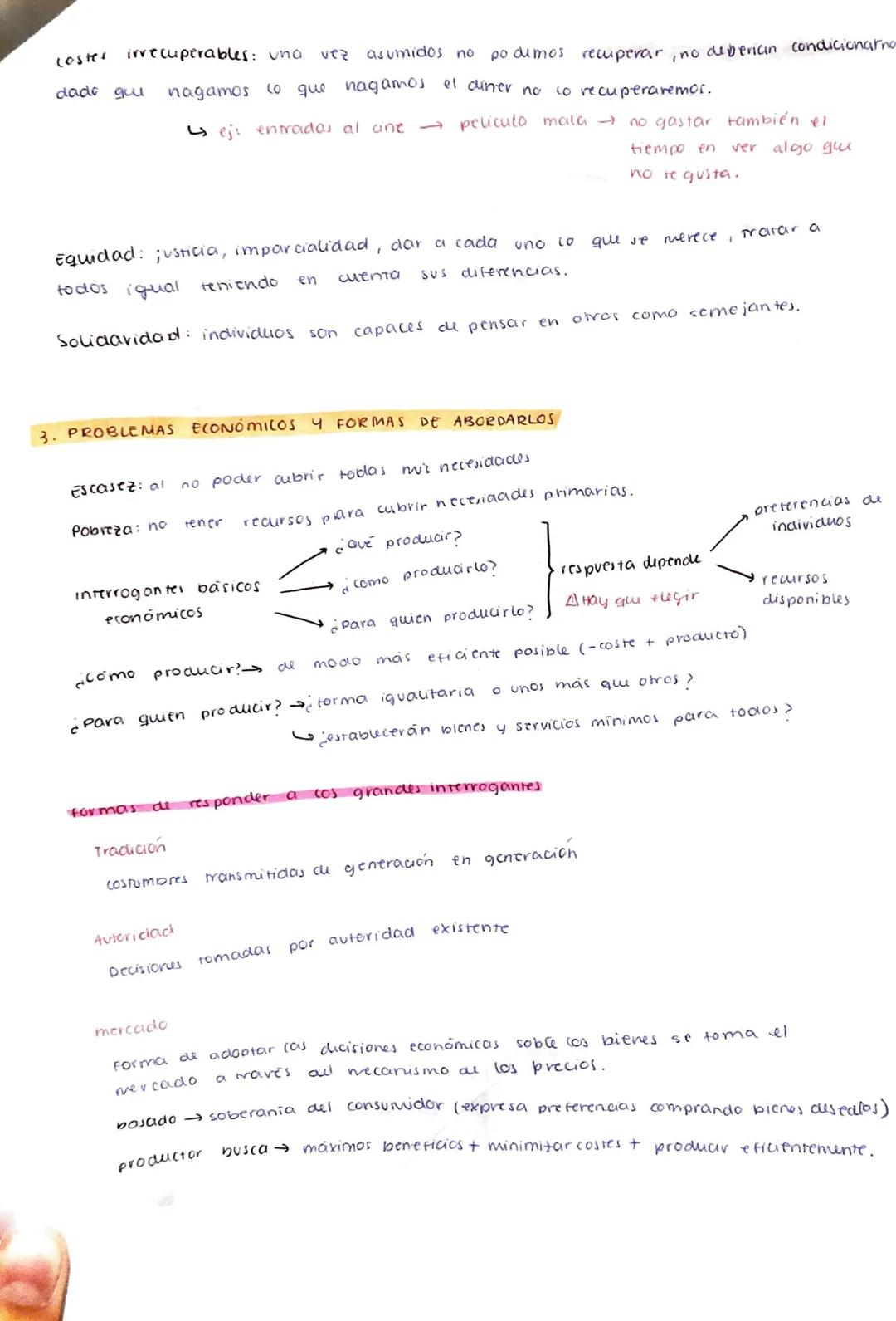 1. ¿QUE ES LA ECONOMIA?
Economia: ciencia social que trata
de asignar correctamente los
para satistaur las necesidades de los agentes.
Esenc