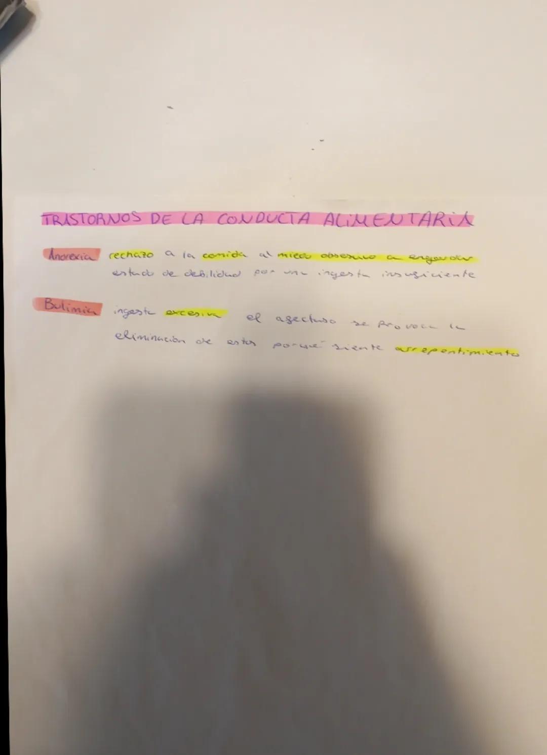 Tema 2 Alimentación y Nutrición

• Alimentacion procesa vowintwis y consciente en el que
incorporamon whimentos al arganismo

• Nutrición pr